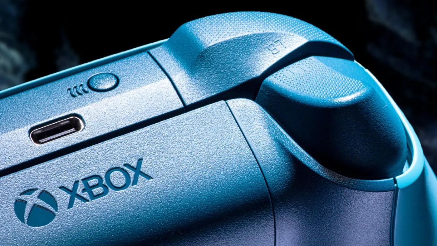 وحدة التحكم اللاسلكية Microsoft Xbox Series X|S - إصدار خاص من Mineral Camo 4
