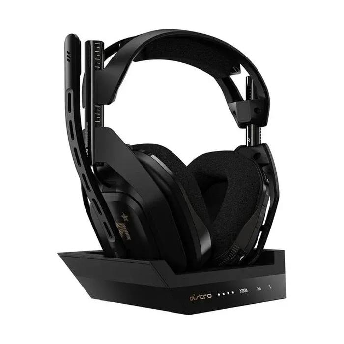 سماعة لعب لاسلكية Astro A50 مع محطة شحن، الجيل 4، متوافقة مع PS5، PS4، PC و Mac